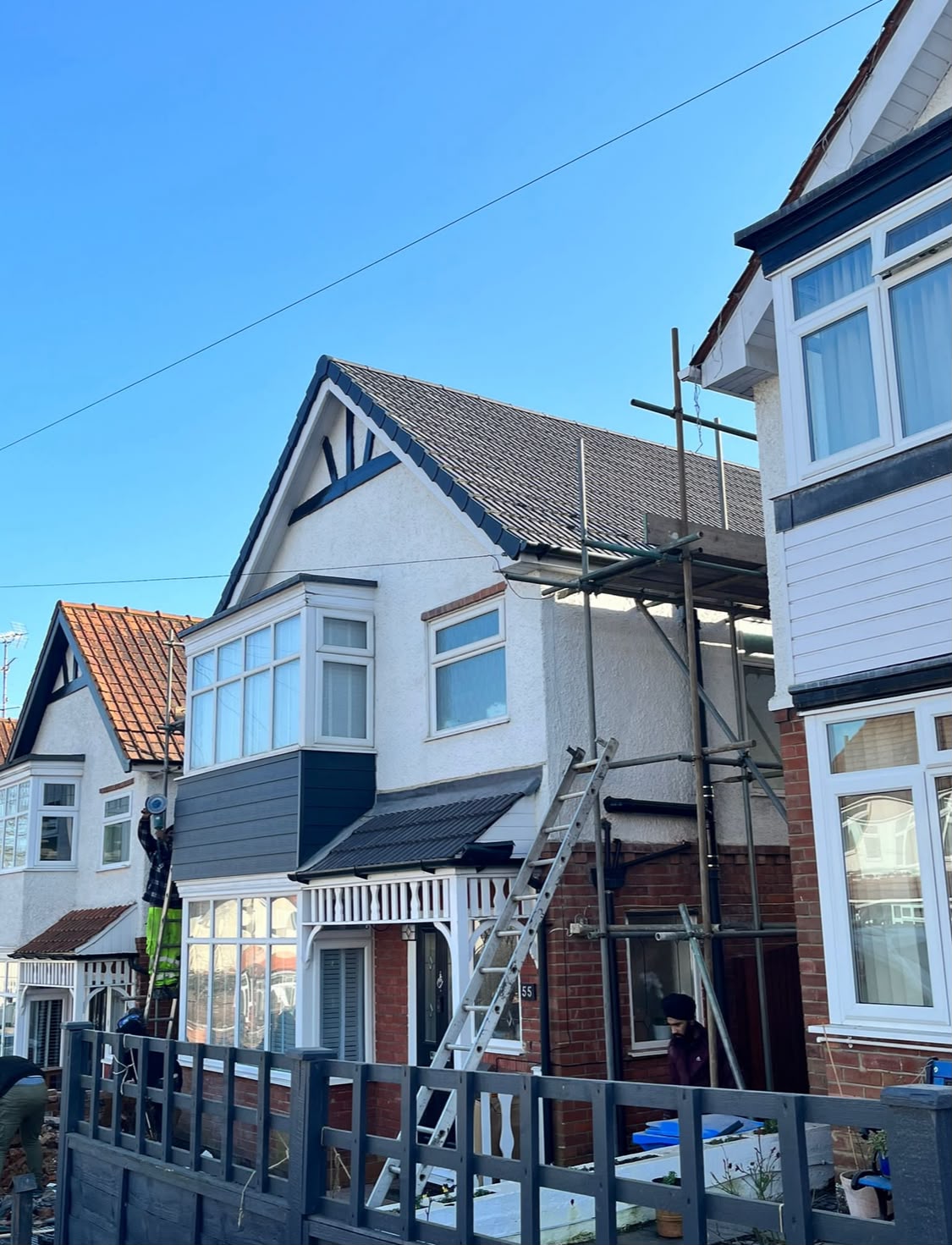 Front Cladding & Roofline